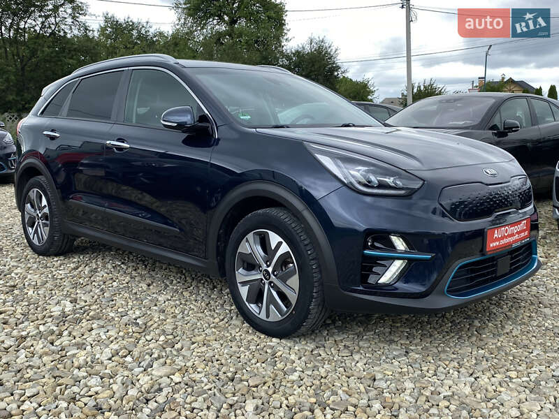 Внедорожник / Кроссовер Kia Niro 2020 в Львове фото 24 Внедорожник / Кроссовер Kia Niro 2020 в Львове