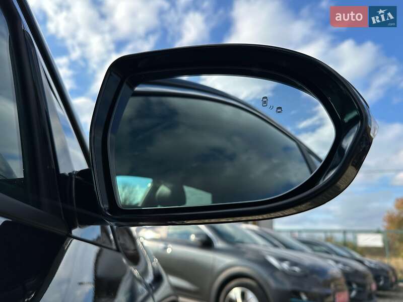 Внедорожник / Кроссовер Kia Niro 2022 в Львове