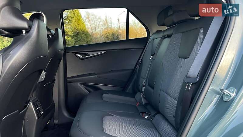 Внедорожник / Кроссовер Kia Niro 2024 в Хырове