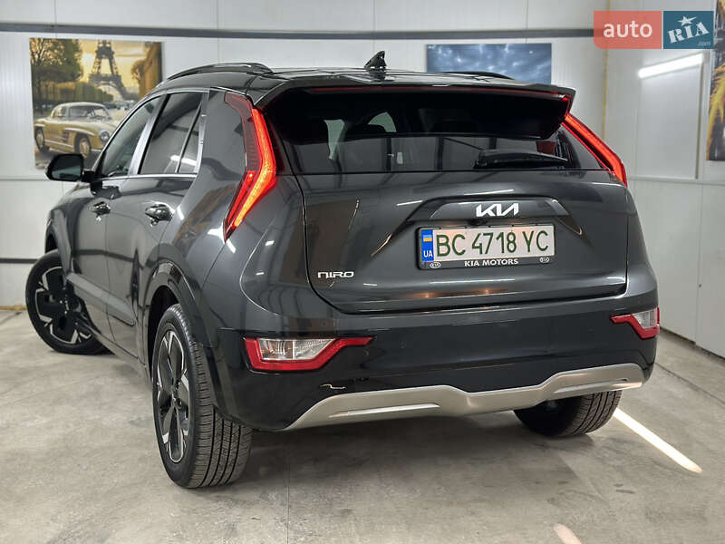 Внедорожник / Кроссовер Kia Niro 2022 в Дрогобыче