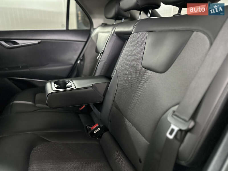 Внедорожник / Кроссовер Kia Niro 2022 в Дрогобыче