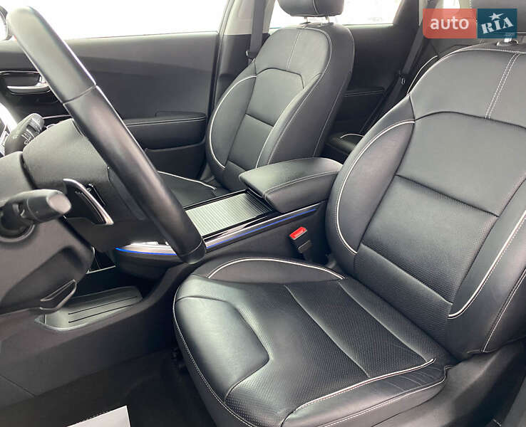 Внедорожник / Кроссовер Kia Niro 2020 в Львове