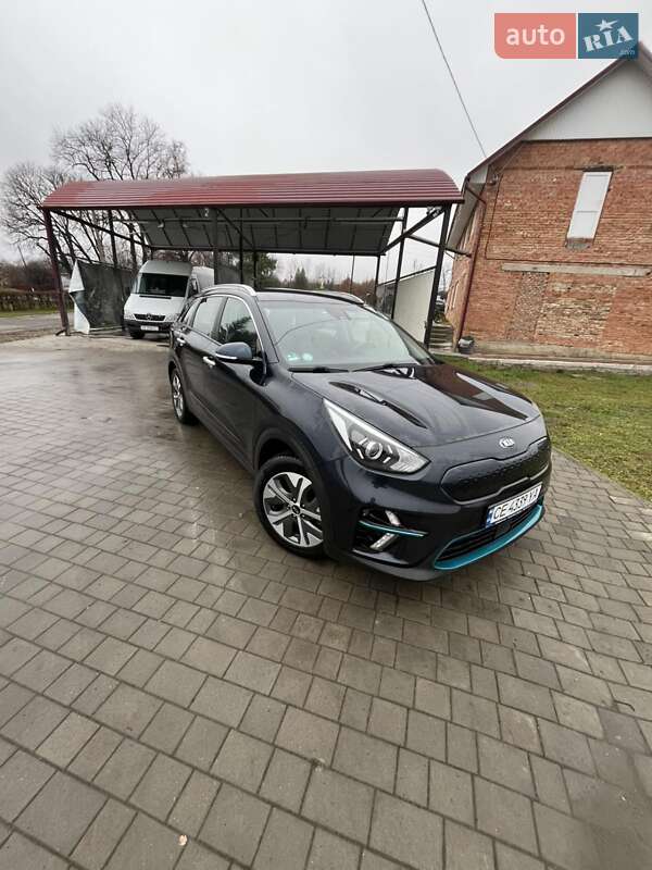Внедорожник / Кроссовер Kia Niro 2020 в Снятине