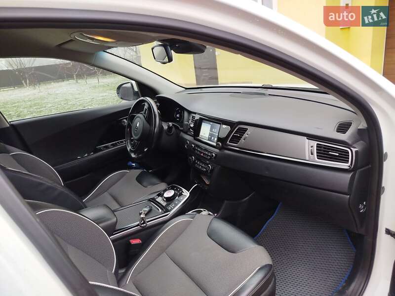 Внедорожник / Кроссовер Kia Niro 2020 в Тернополе фото 10 Внедорожник / Кроссовер Kia Niro 2020 в Тернополе