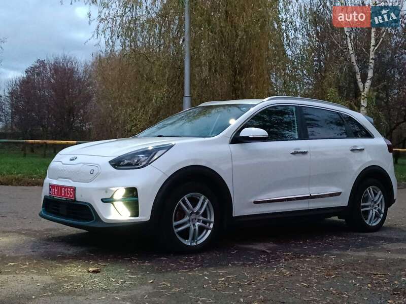 Внедорожник / Кроссовер Kia Niro 2019 в Ровно фото 18 Внедорожник / Кроссовер Kia Niro 2019 в Ровно