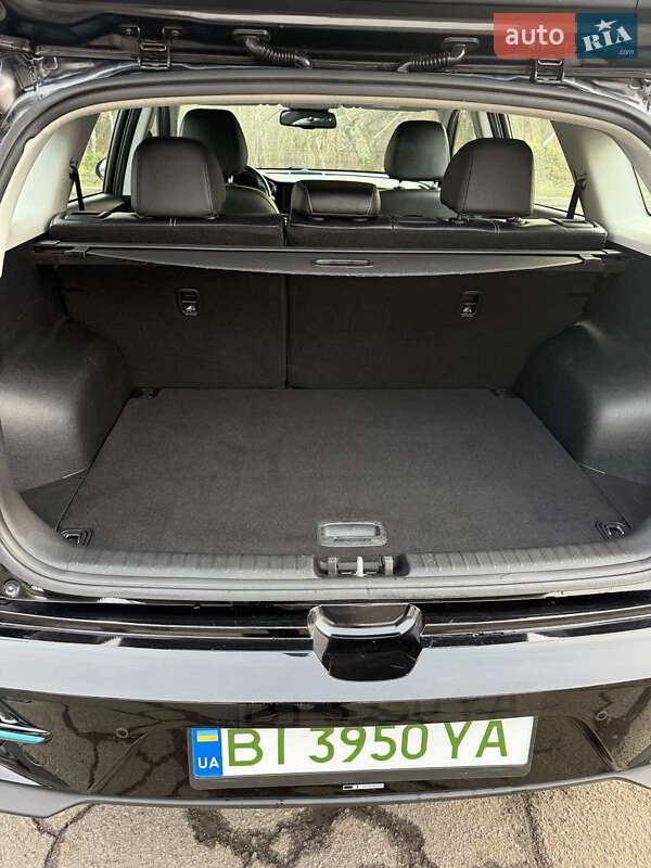 Внедорожник / Кроссовер Kia Niro 2020 в Полтаве