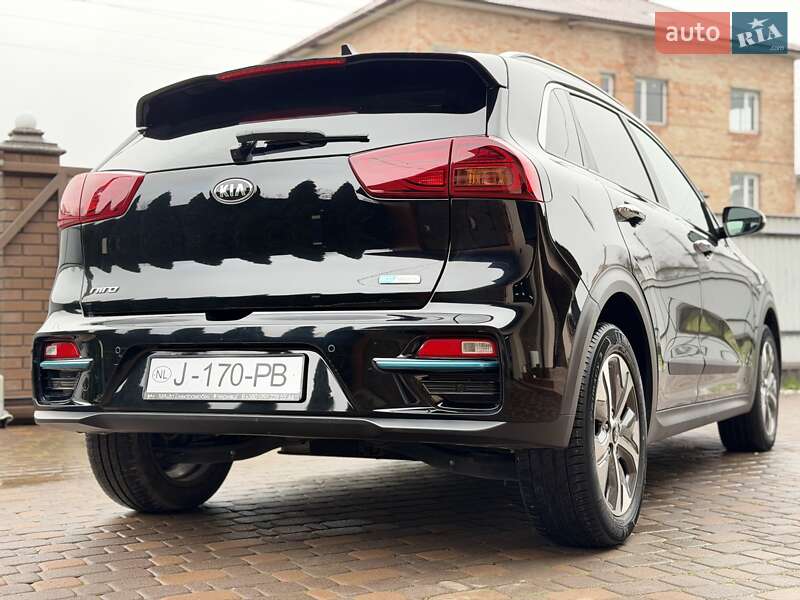 Внедорожник / Кроссовер Kia Niro 2020 в Черновцах