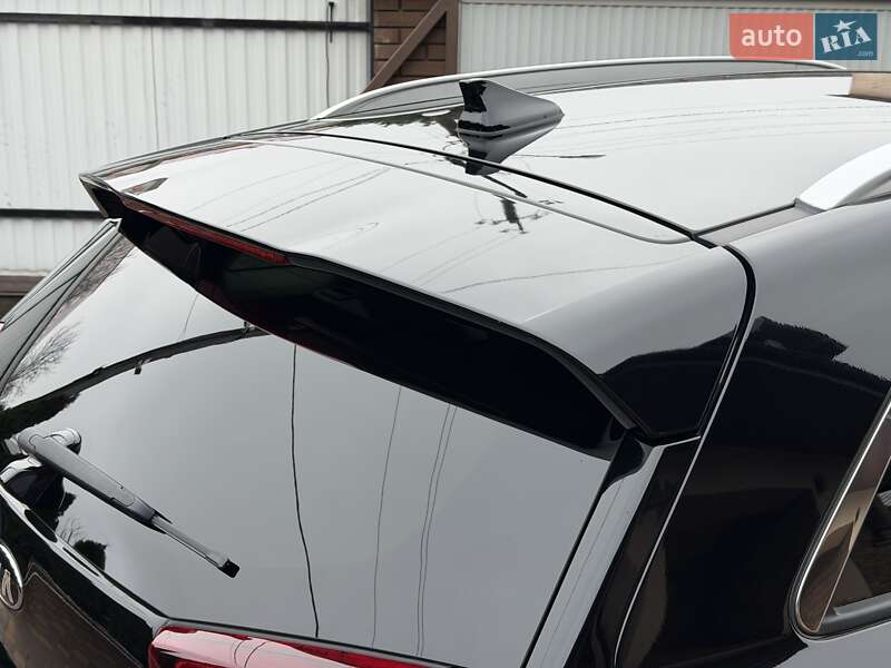 Внедорожник / Кроссовер Kia Niro 2020 в Черновцах