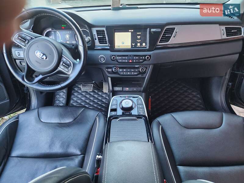 Внедорожник / Кроссовер Kia Niro 2019 в Косове фото 18 Внедорожник / Кроссовер Kia Niro 2019 в Косове