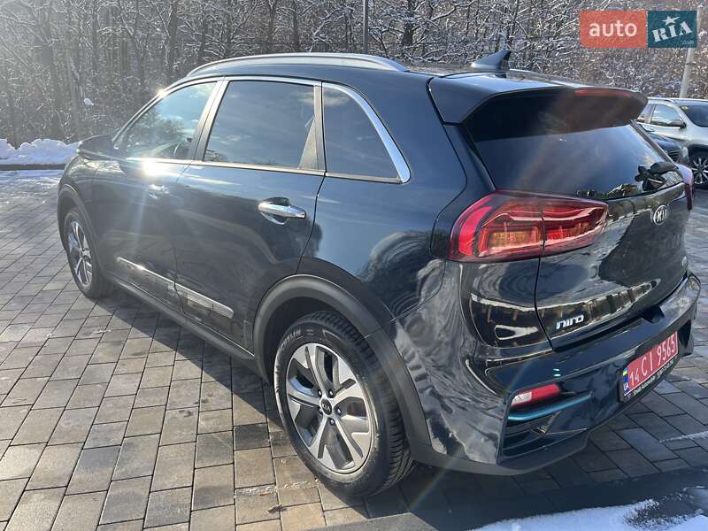 Внедорожник / Кроссовер Kia Niro 2020 в Львове
