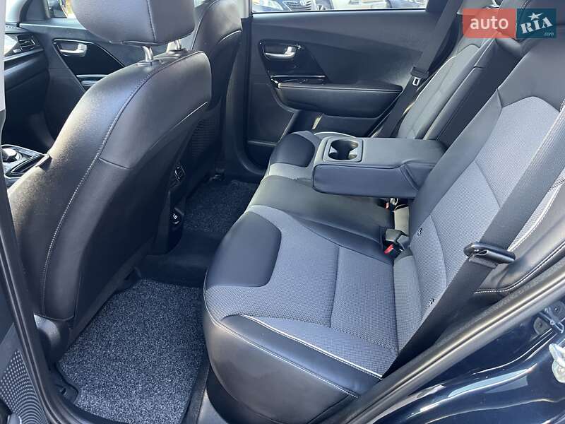 Внедорожник / Кроссовер Kia Niro 2020 в Львове