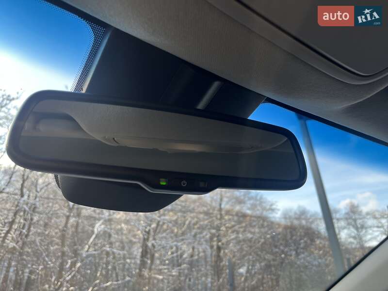 Внедорожник / Кроссовер Kia Niro 2020 в Львове