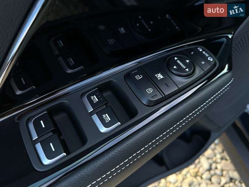 Внедорожник / Кроссовер Kia Niro 2020 в Львове