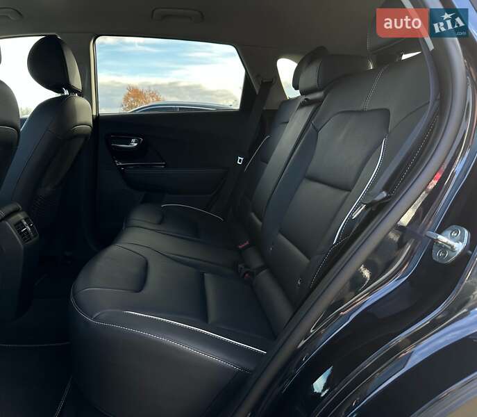 Внедорожник / Кроссовер Kia Niro 2020 в Львове