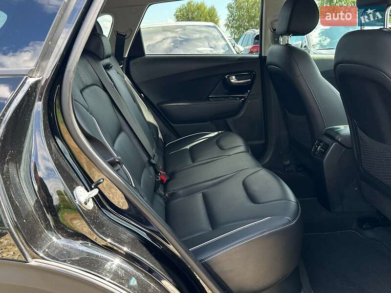 Внедорожник / Кроссовер Kia Niro 2020 в Львове