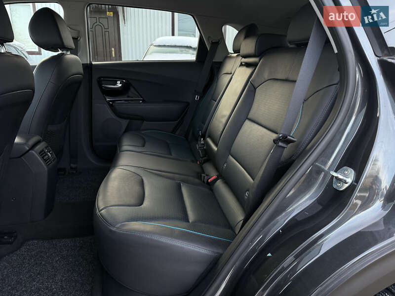 Внедорожник / Кроссовер Kia Niro 2021 в Львове