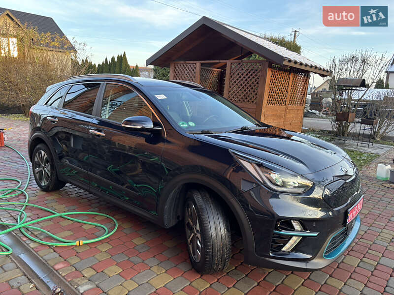 Внедорожник / Кроссовер Kia Niro 2020 в Луцке