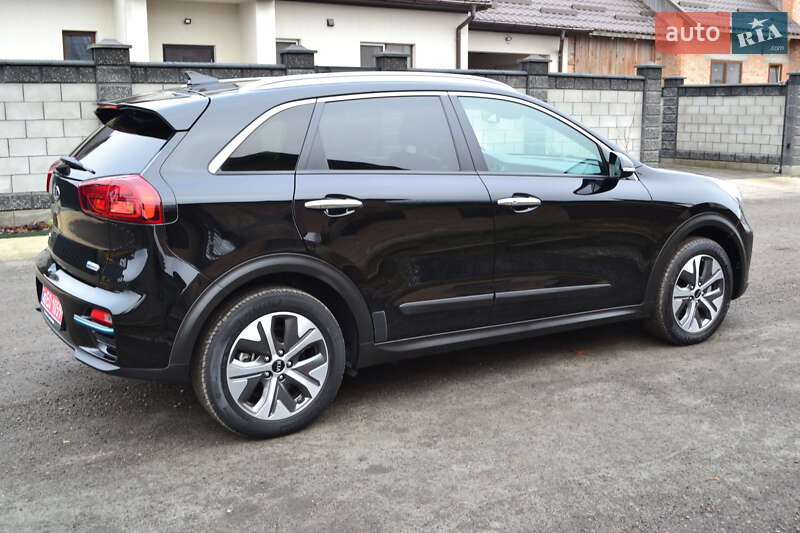 Внедорожник / Кроссовер Kia Niro 2020 в Ровно