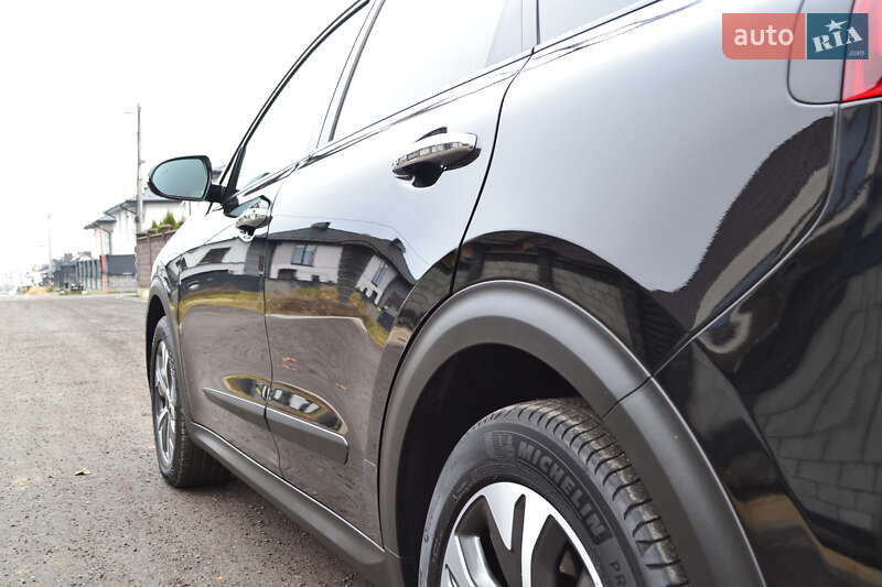 Внедорожник / Кроссовер Kia Niro 2020 в Ровно