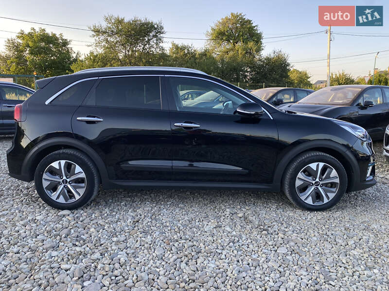 Внедорожник / Кроссовер Kia Niro 2020 в Львове
