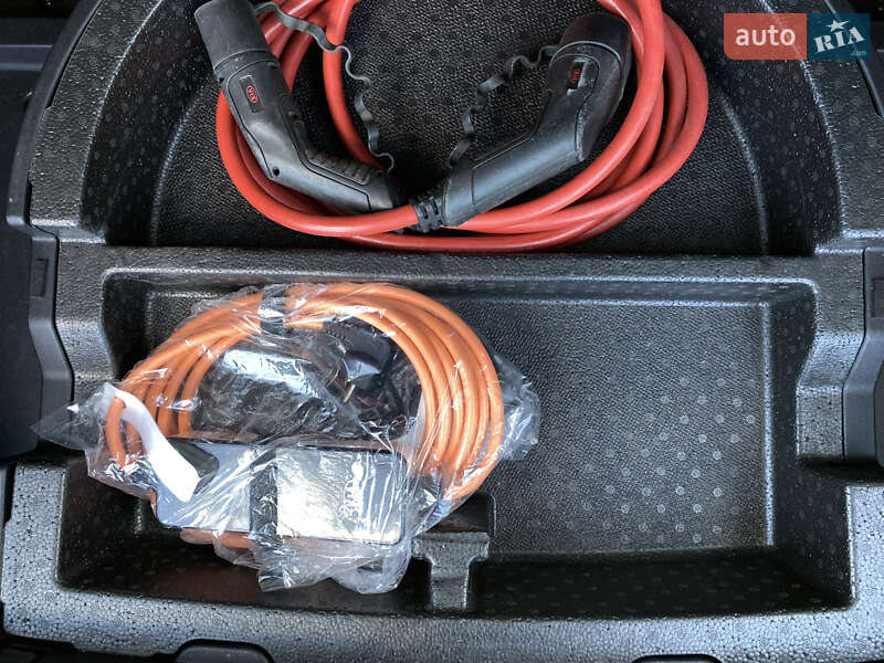 Внедорожник / Кроссовер Kia Niro 2020 в Львове