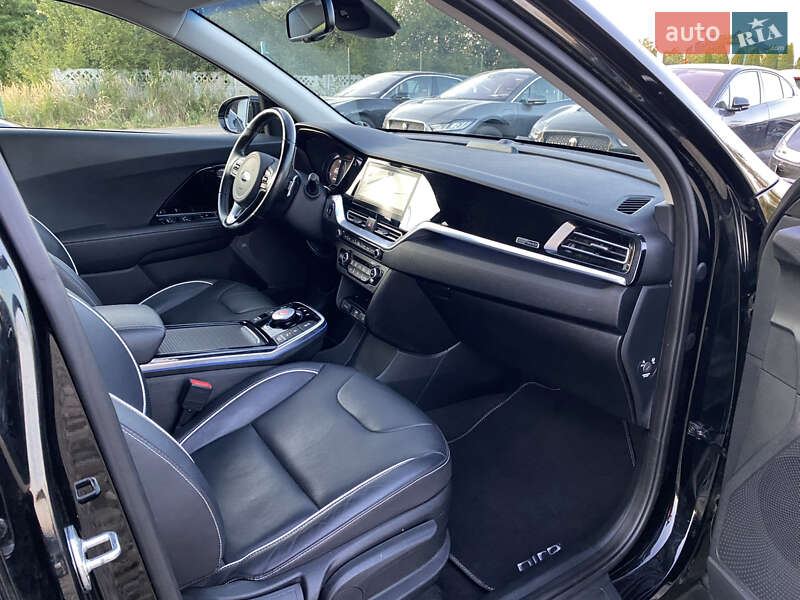 Внедорожник / Кроссовер Kia Niro 2020 в Львове