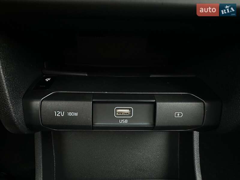 Внедорожник / Кроссовер Kia Niro 2022 в Львове