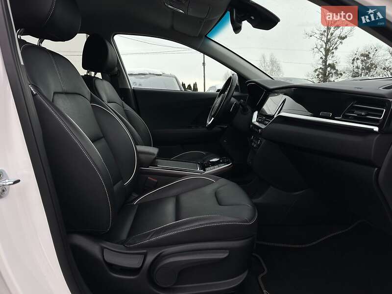 Внедорожник / Кроссовер Kia Niro 2022 в Львове