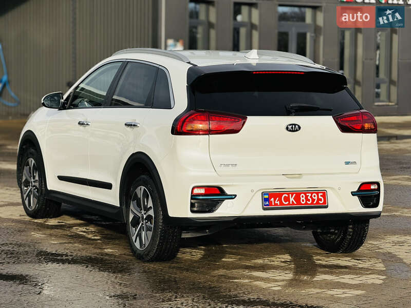 Внедорожник / Кроссовер Kia Niro 2020 в Дрогобыче