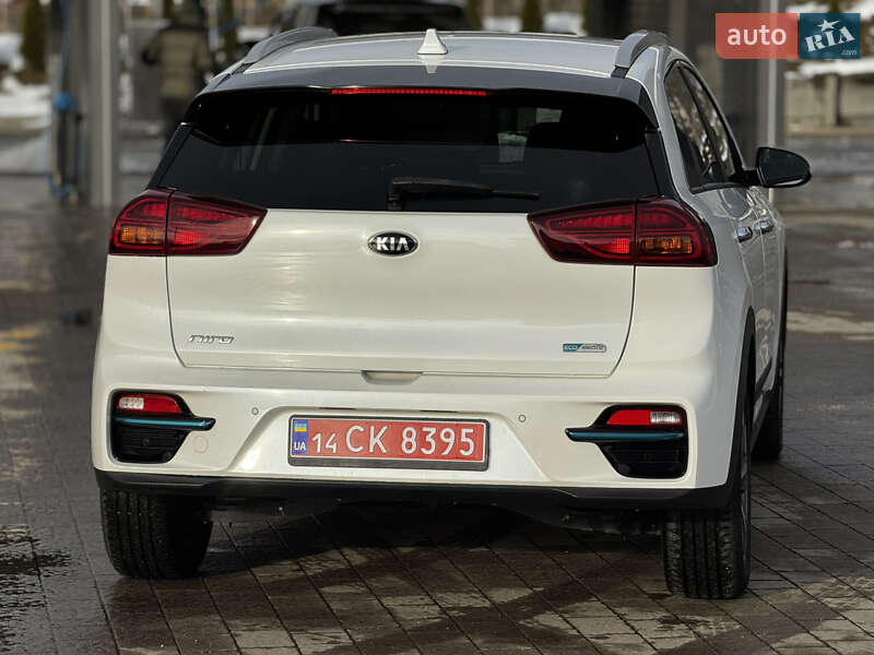 Внедорожник / Кроссовер Kia Niro 2020 в Дрогобыче