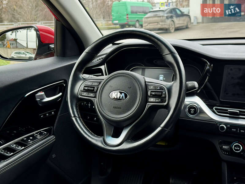 Внедорожник / Кроссовер Kia Niro 2020 в Тернополе