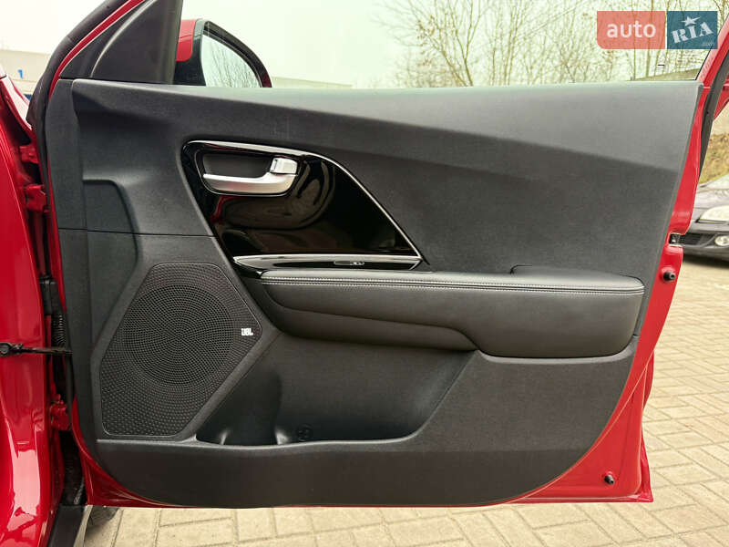 Внедорожник / Кроссовер Kia Niro 2020 в Тернополе