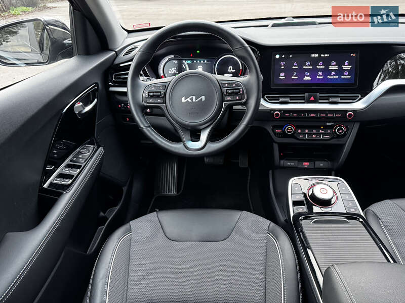 Позашляховик / Кросовер Kia Niro 2022 в Києві фото 47 Позашляховик / Кросовер Kia Niro 2022 в Києві