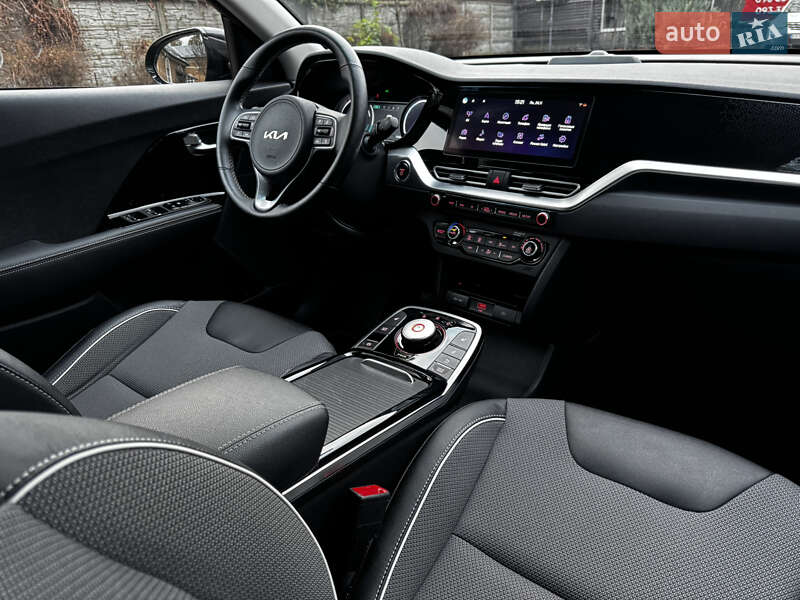 Позашляховик / Кросовер Kia Niro 2022 в Києві фото 53 Позашляховик / Кросовер Kia Niro 2022 в Києві