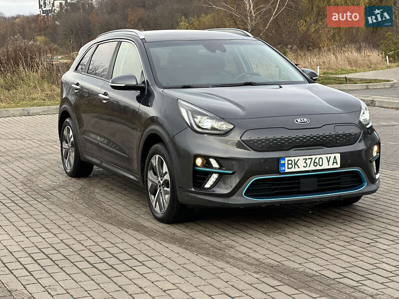 Внедорожник / Кроссовер Kia Niro 2019 в Ровно фото 4 Внедорожник / Кроссовер Kia Niro 2019 в Ровно