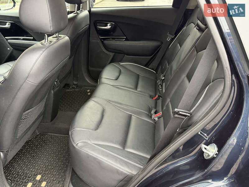 Внедорожник / Кроссовер Kia Niro 2021 в Тернополе