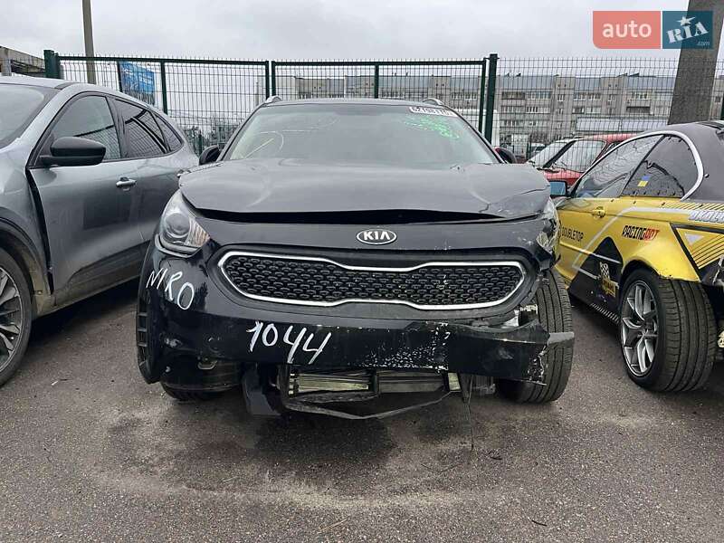Внедорожник / Кроссовер Kia Niro 2019 в Киеве
