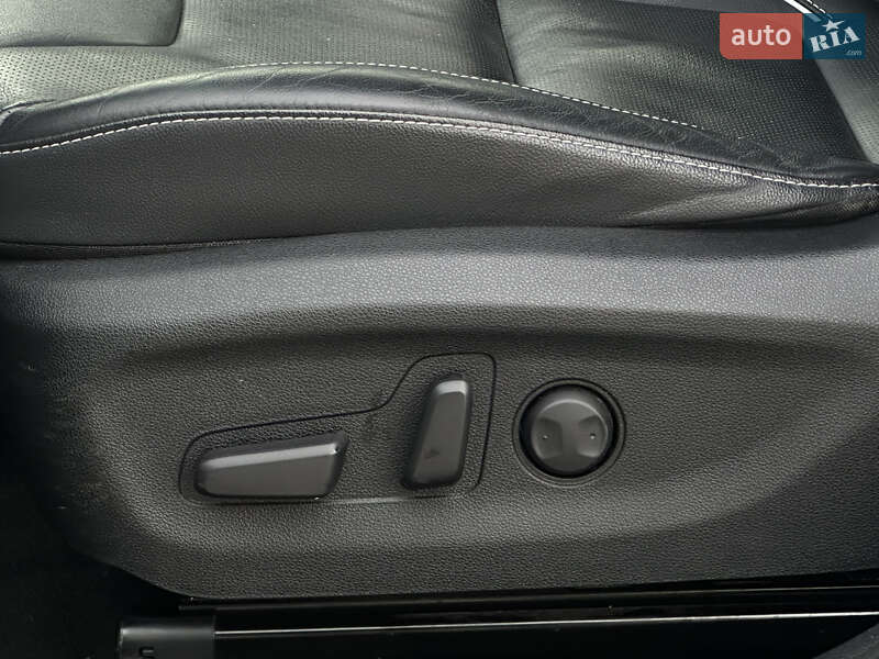 Позашляховик / Кросовер Kia Niro 2020 в Рівному