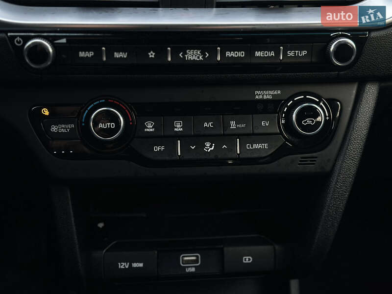 Позашляховик / Кросовер Kia Niro 2020 в Рівному