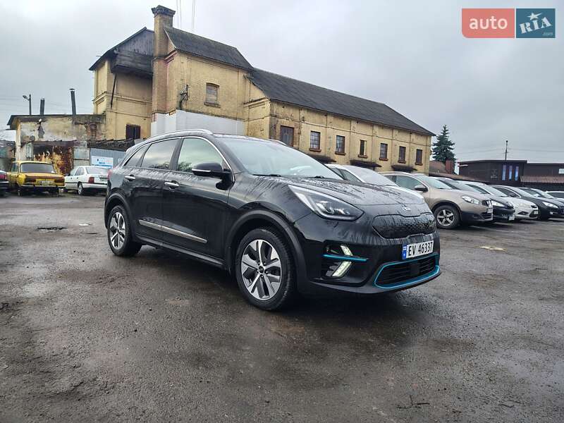 Внедорожник / Кроссовер Kia Niro 2020 в Дубно