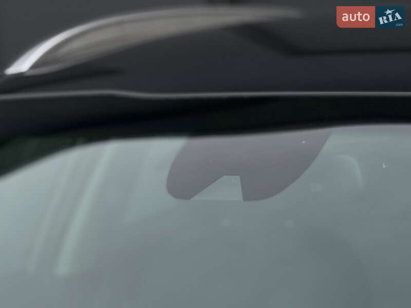 Позашляховик / Кросовер Kia Niro 2020 в Дубні