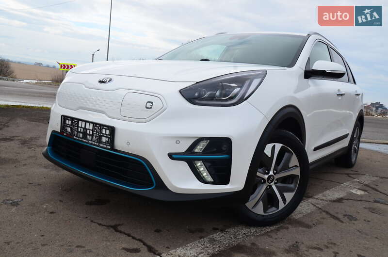 Внедорожник / Кроссовер Kia Niro 2021 в Дрогобыче