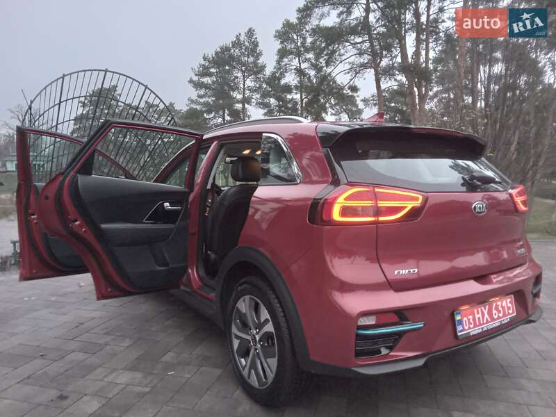 Внедорожник / Кроссовер Kia Niro 2020 в Ирпене