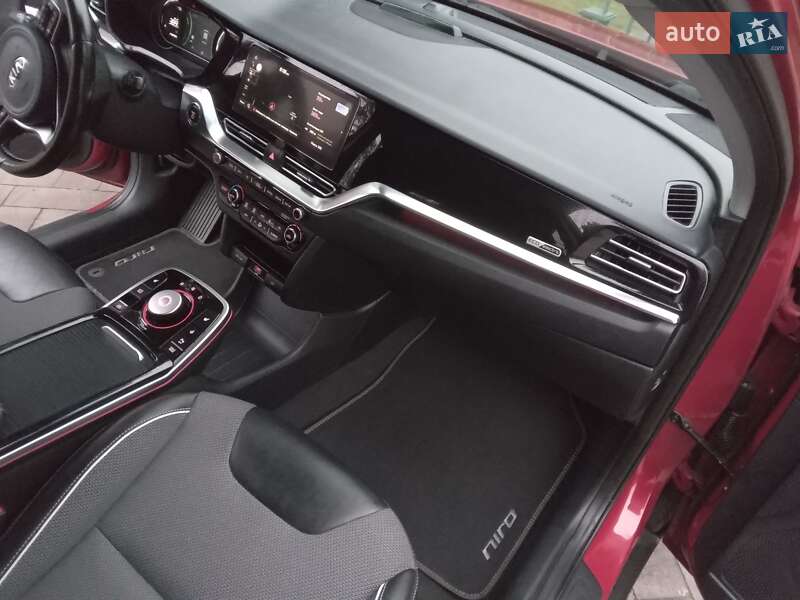 Внедорожник / Кроссовер Kia Niro 2020 в Ирпене