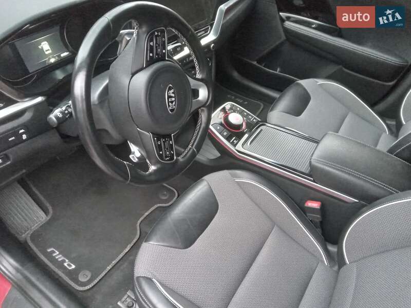 Внедорожник / Кроссовер Kia Niro 2020 в Ирпене