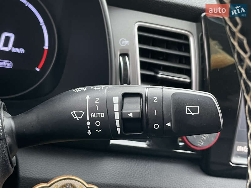 Внедорожник / Кроссовер Kia Niro 2019 в Бердичеве