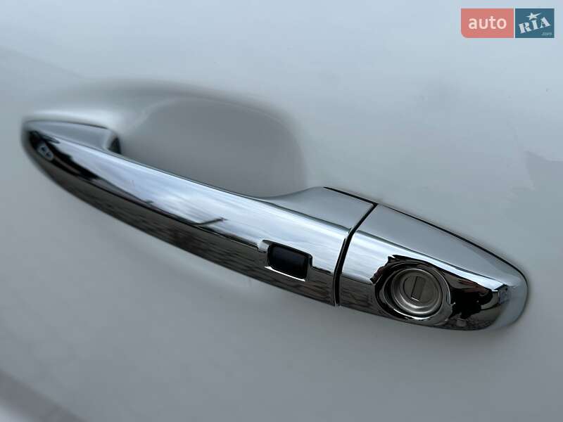 Внедорожник / Кроссовер Kia Niro 2022 в Львове