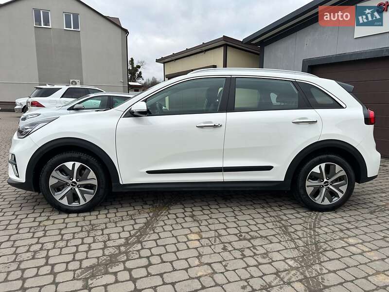 Внедорожник / Кроссовер Kia Niro 2022 в Львове