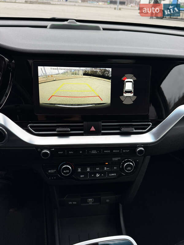 Внедорожник / Кроссовер Kia Niro 2021 в Львове