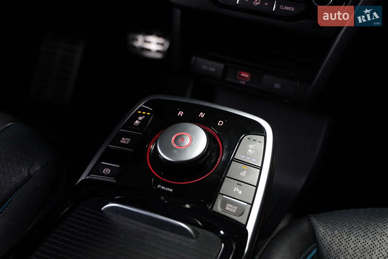 Внедорожник / Кроссовер Kia Niro 2020 в Луцке